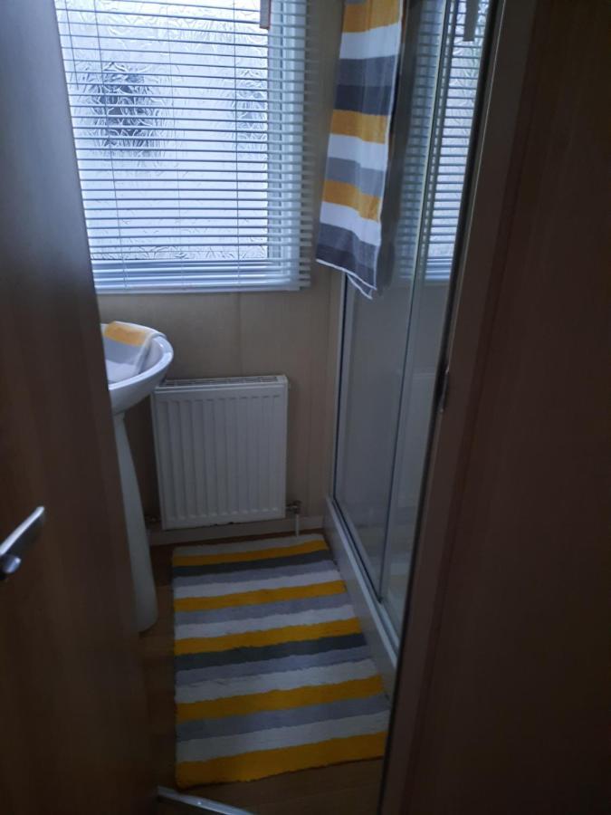 Haggerston Castle 3 Bedroom Deluxe Holiday Home Cheswick  Bagian luar foto