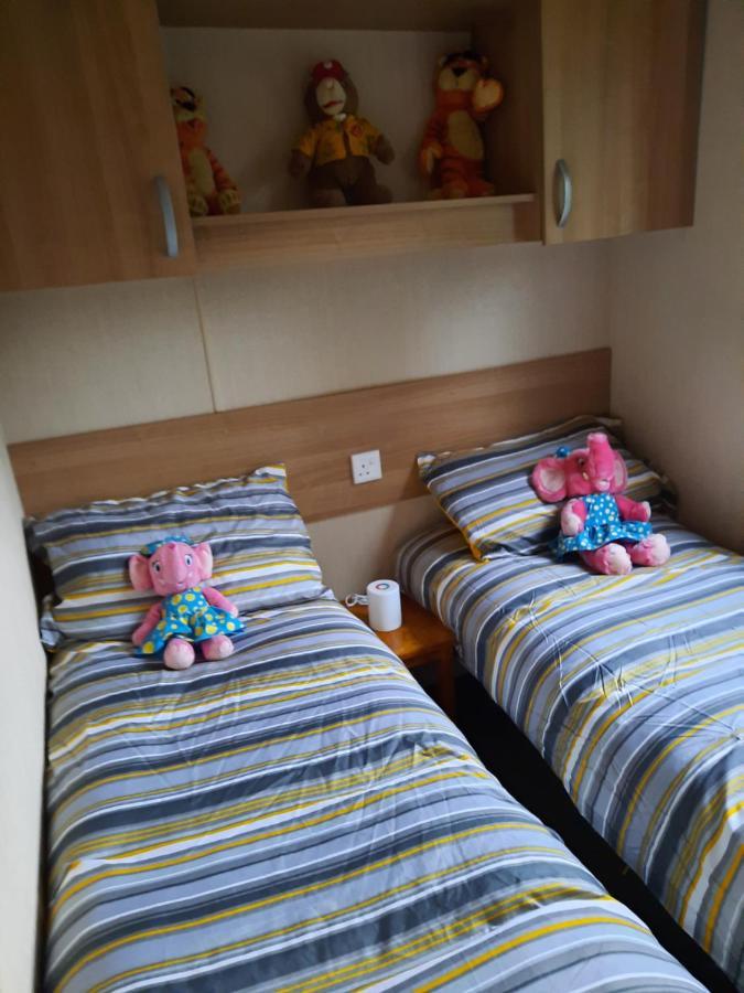 Haggerston Castle 3 Bedroom Deluxe Holiday Home Cheswick  Bagian luar foto