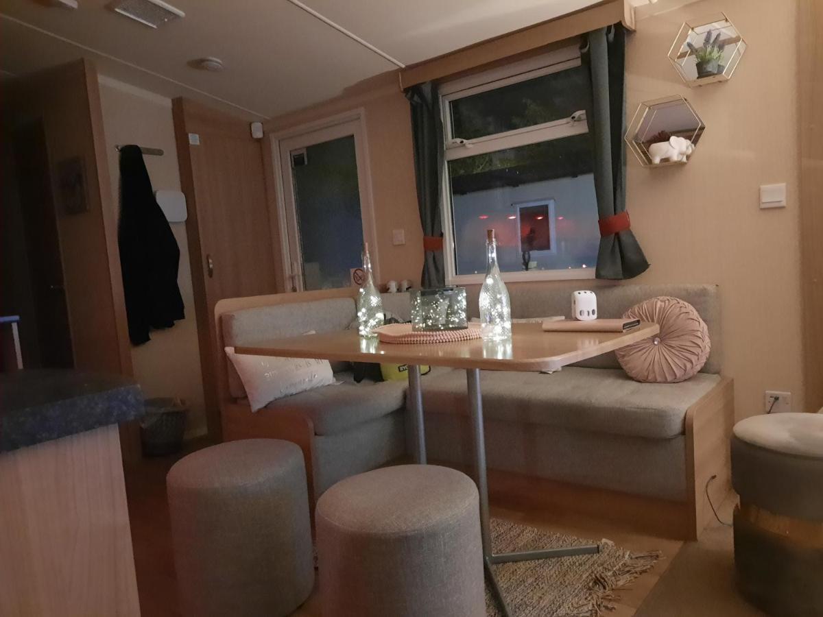 Haggerston Castle 3 Bedroom Deluxe Holiday Home Cheswick  Bagian luar foto