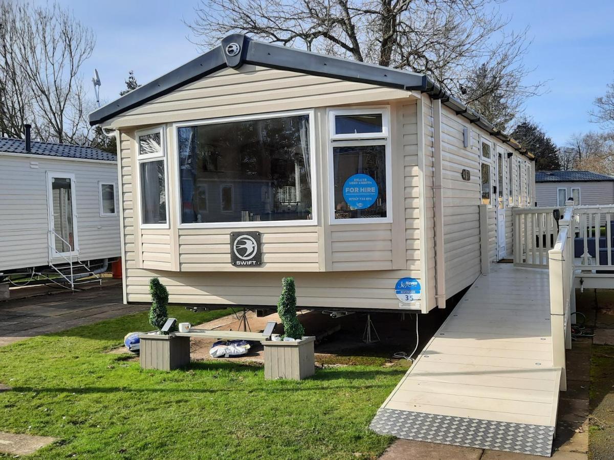 Haggerston Castle 3 Bedroom Deluxe Holiday Home Cheswick  Bagian luar foto