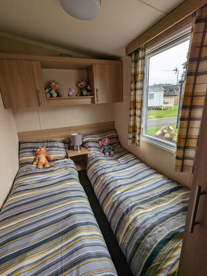 Haggerston Castle 3 Bedroom Deluxe Holiday Home Cheswick  Bagian luar foto