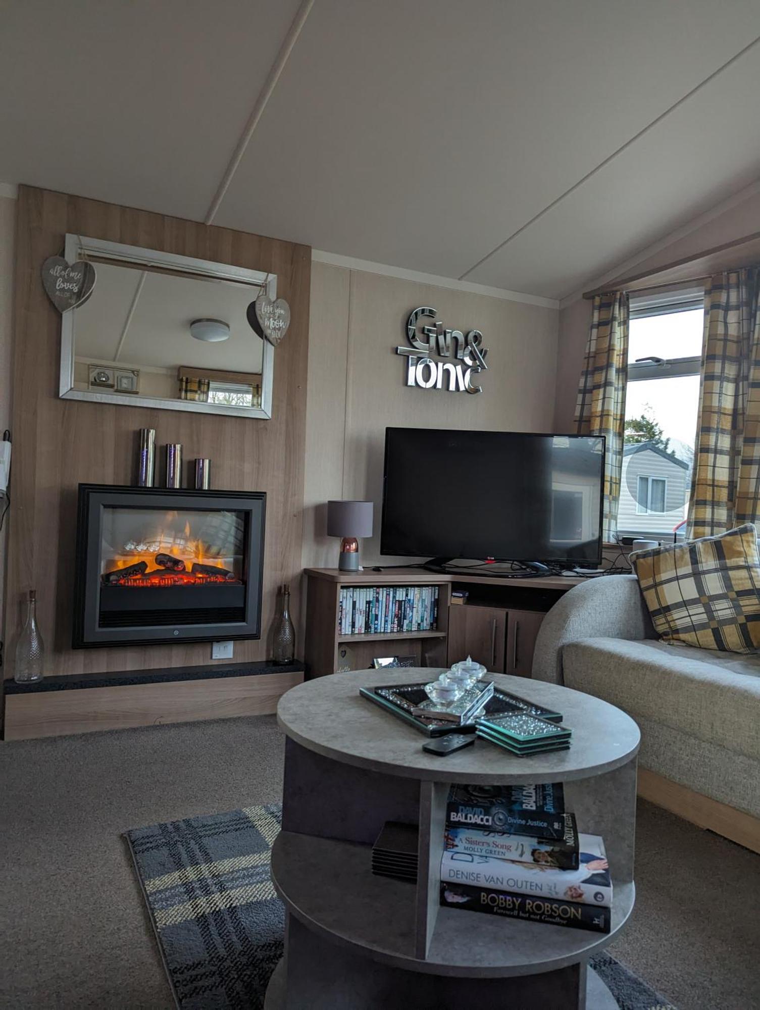 Haggerston Castle 3 Bedroom Deluxe Holiday Home Cheswick  Bagian luar foto